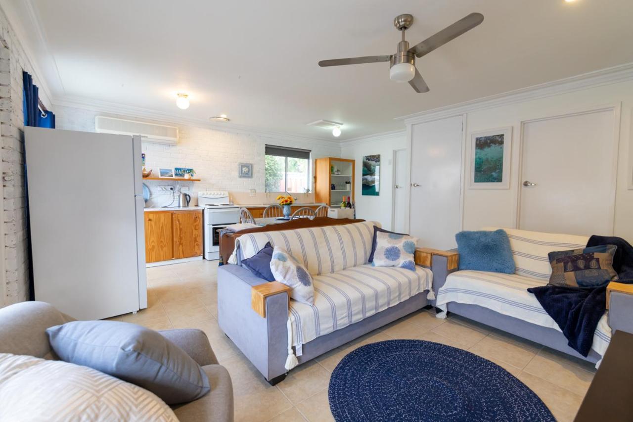 Shabby Chic Shack - 2 Bedroom Beach Cottage Yanchep Eksteriør bilde